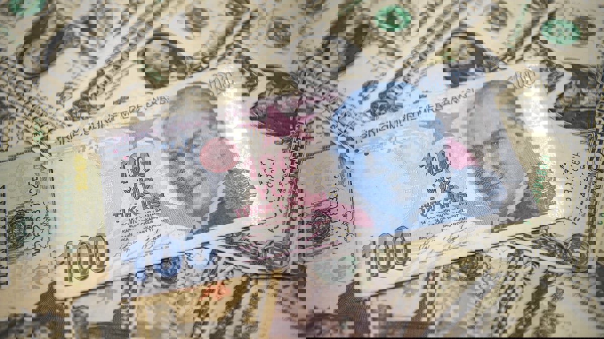  لدعم عملتها.. تركيا تشدد قواعد الإقراض للشركات