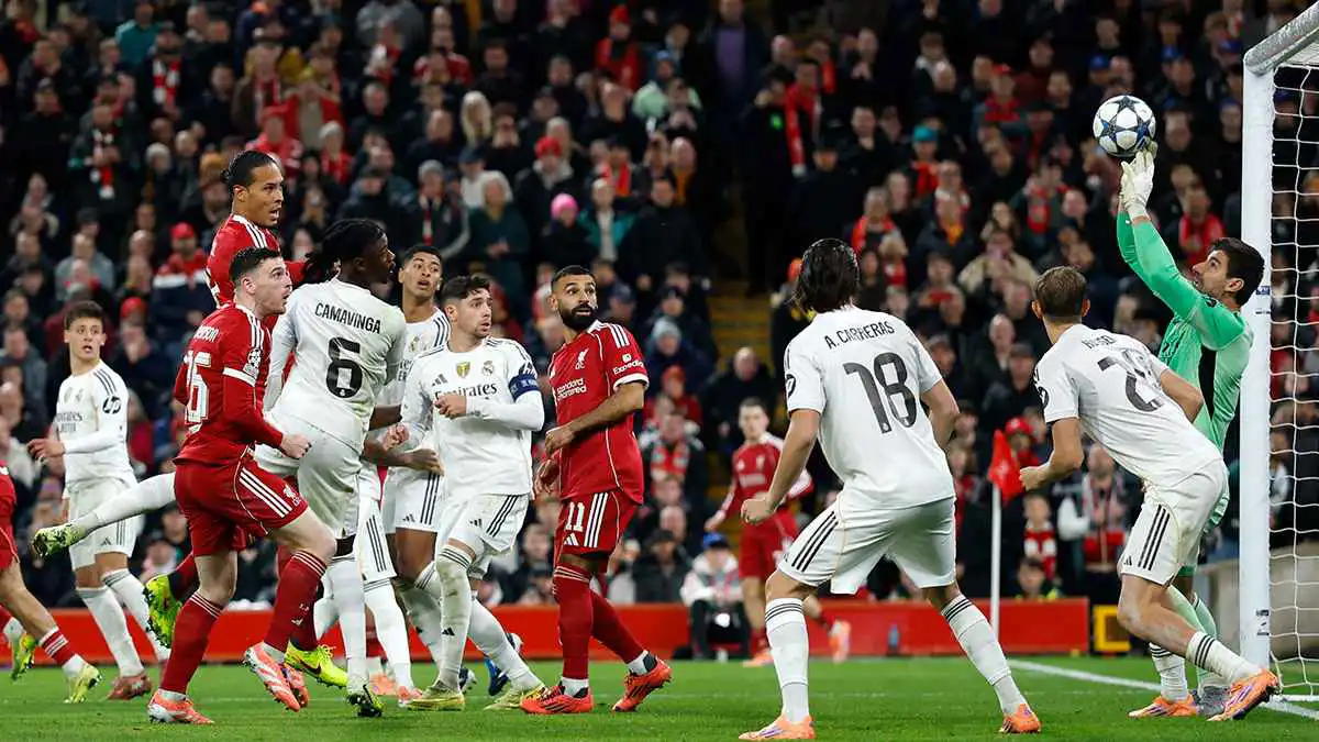 من مباراة ريال مدريد وليفربول