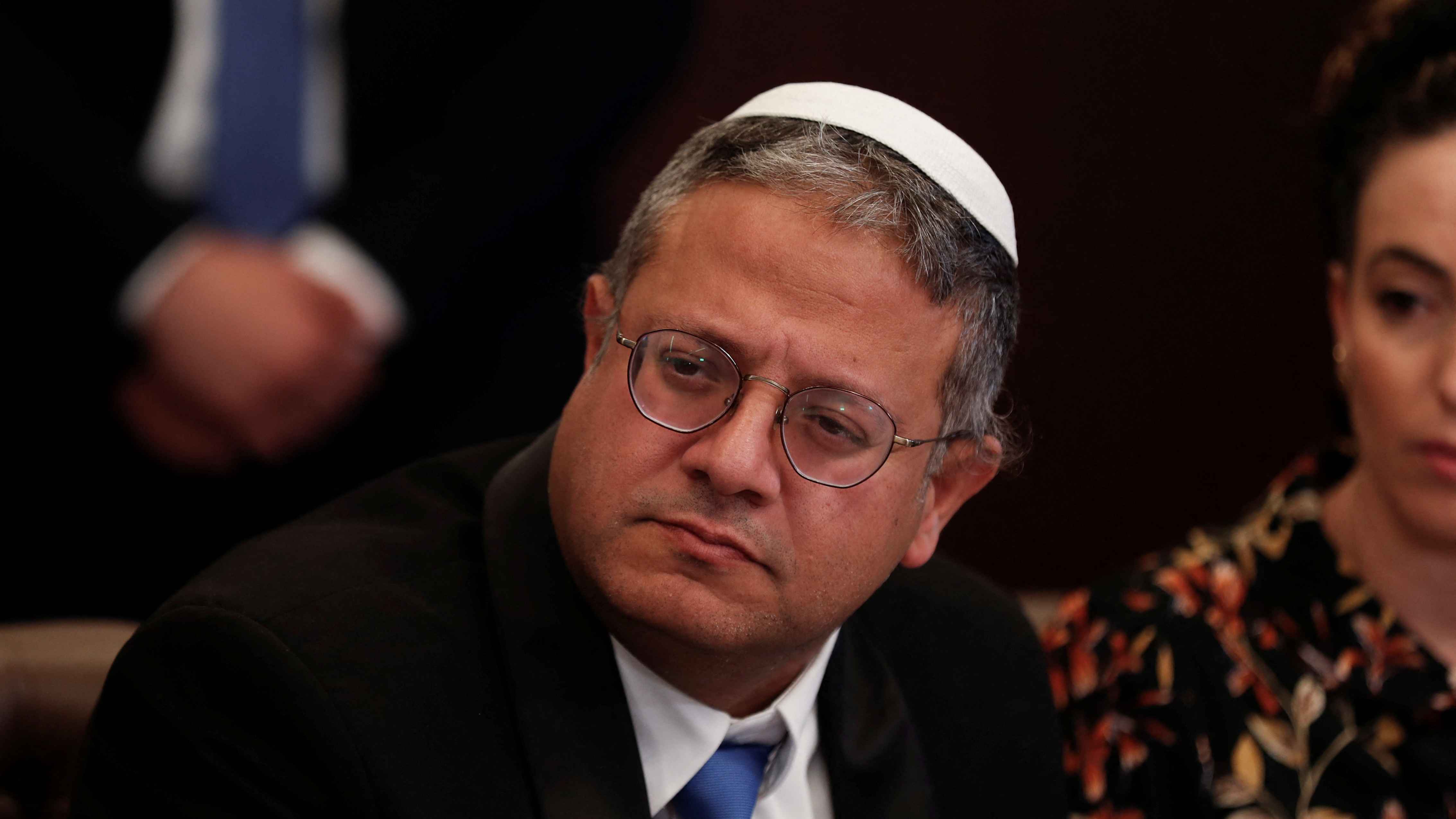 هل ينجح بن غفير في ابتزاز نتنياهو للمشاركة بـ"إدارة الحرب"؟