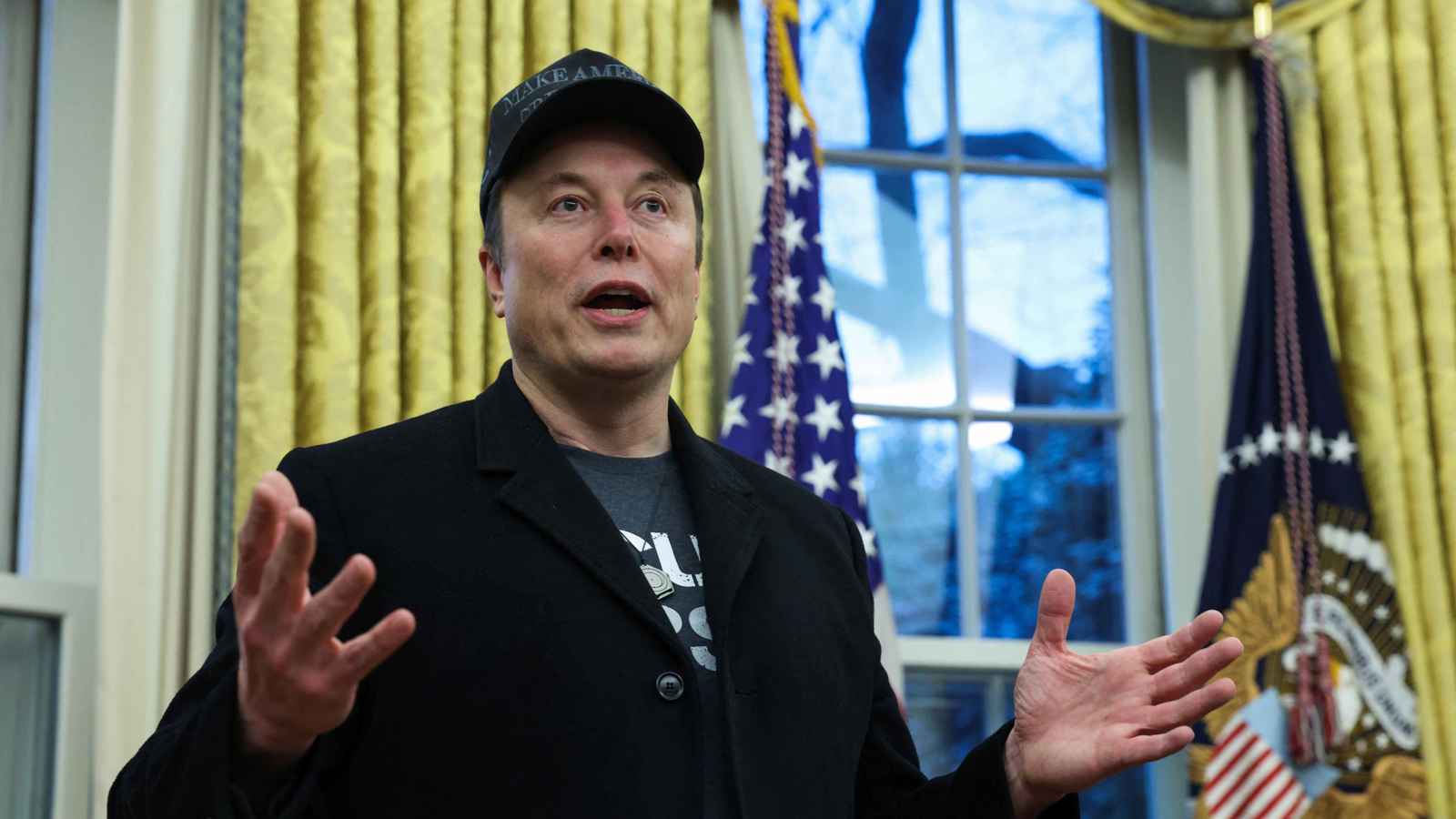 بعلامة و8 كلمات.. كيف علق ماسك على زيلينسكي؟