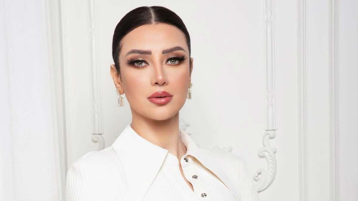 بسبب "لفظ خارج".. رضوى الشربيني تقاضي بلوغر شهيرا