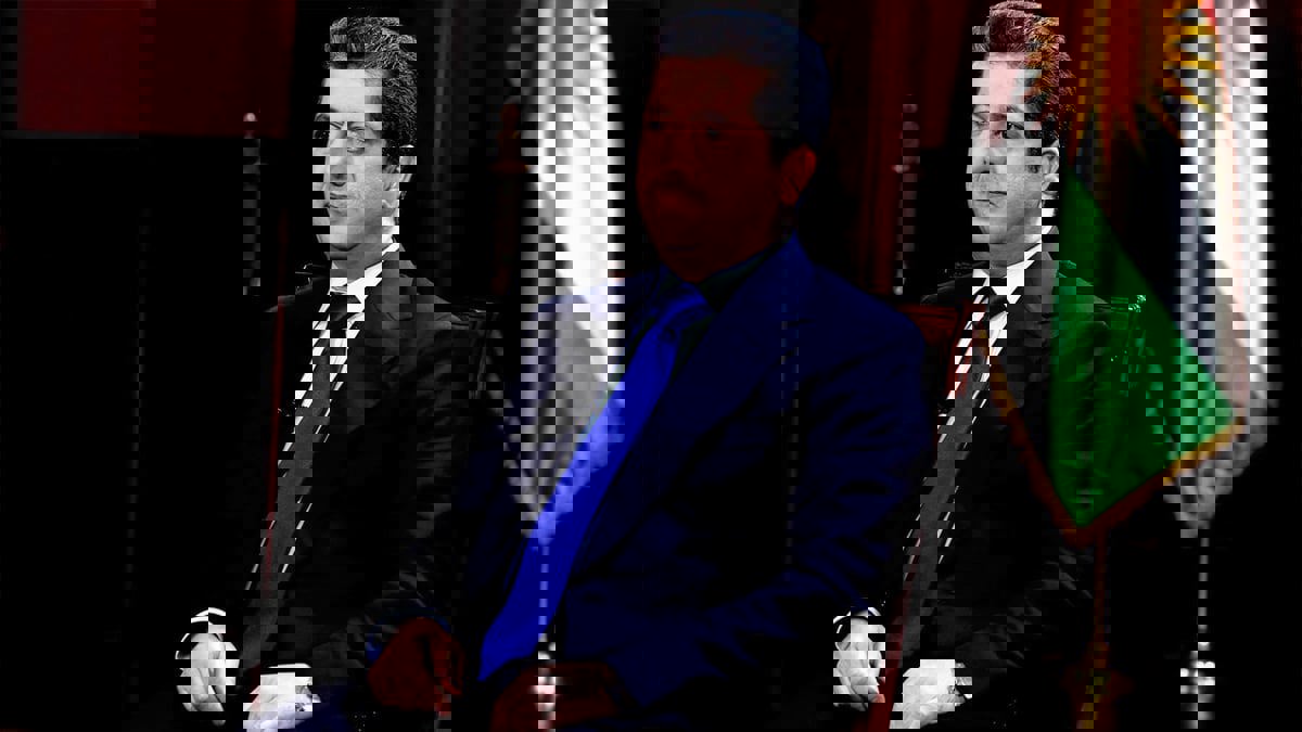 برزاني: تطوير قطاع النفط بكردستان العراق ليس من مصلحة إيران