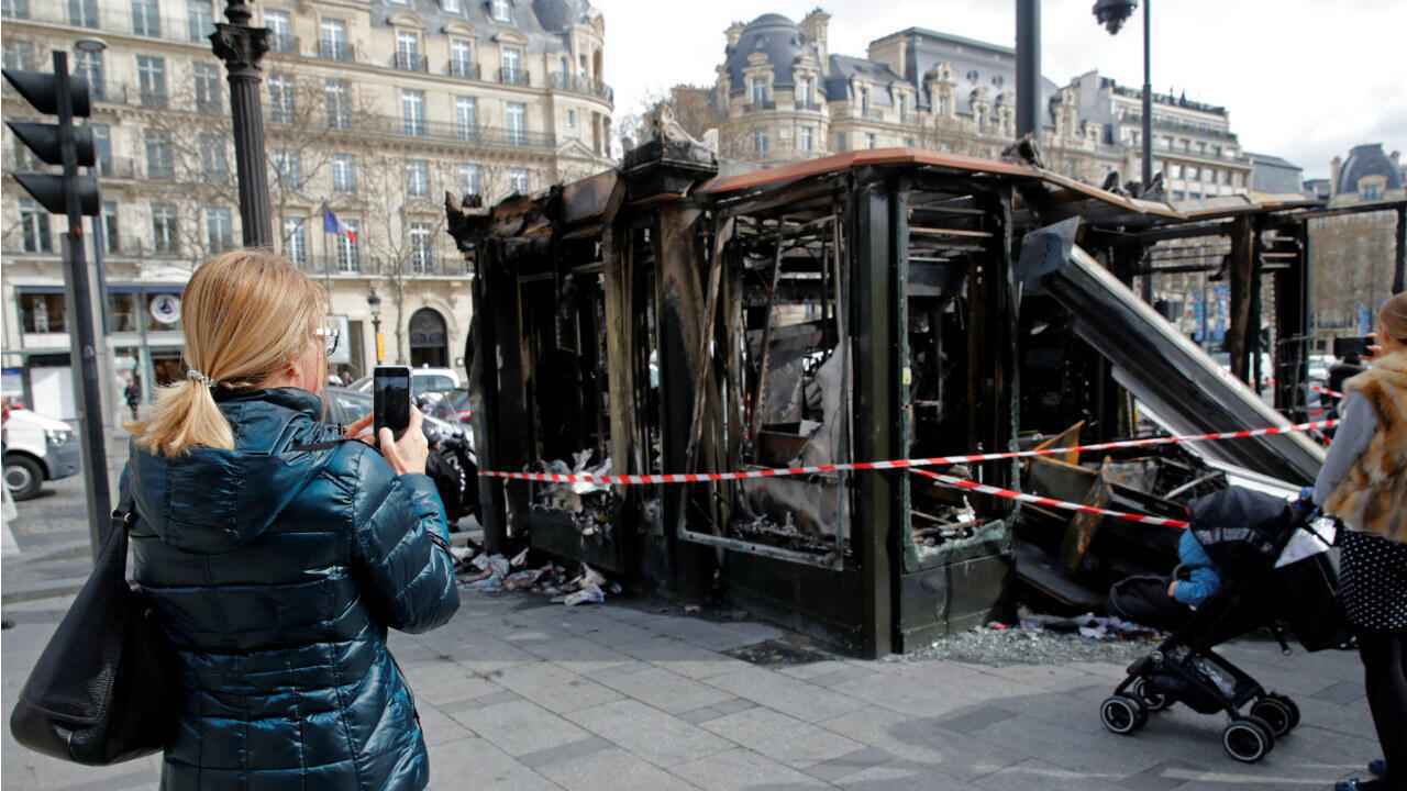 أحياء باريسية يسودها  "قانون الغاب".. إليكم ما يحدث فيها