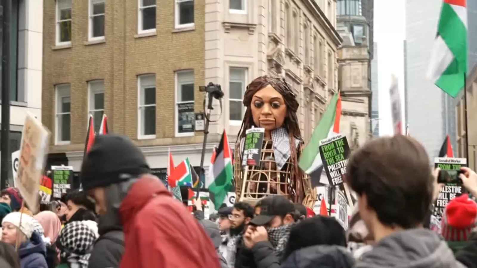 بريطانيا تحقق باقتحام مؤيدين لفلسطين قاعدة عسكرية