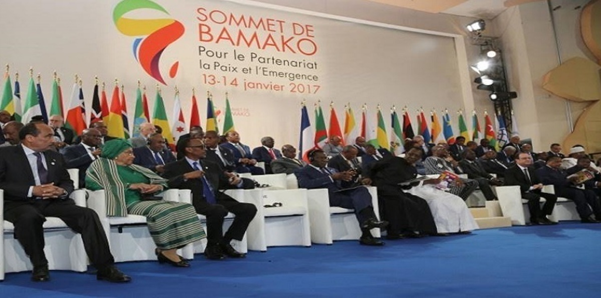 فرانسوا أولاند من مالي: فرنسا ستزيد استثمارها في أفريقيا بنحو 23 مليار يورو