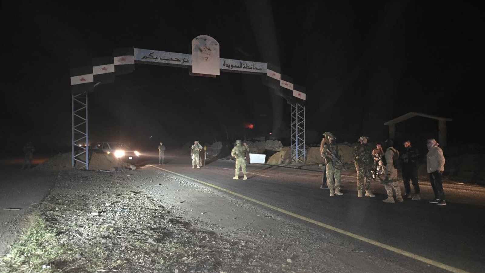 قصف بـ"الهاون" واشتباكات عنيفة.. هل انفجر الوضع في السويداء؟