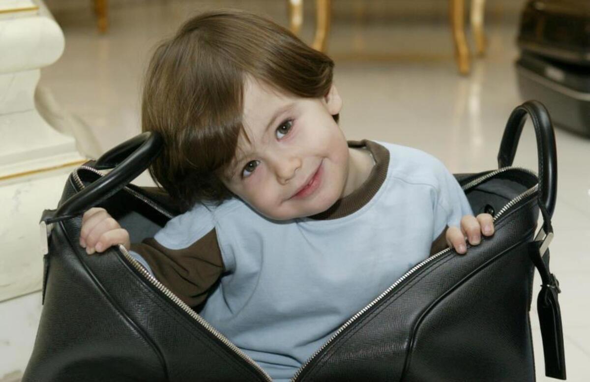 حافظ بشار الأسد يتحدى الضربة الأمريكية