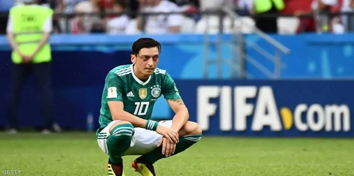 الاتحاد الألماني لكرة القدم يرد على اتهامات أوزيل له بالعنصرية