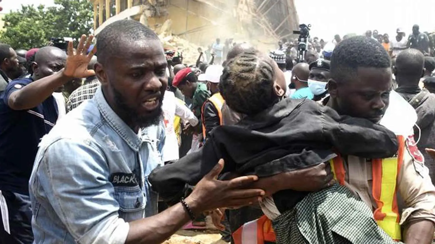 نيجيريا.. 32 قتيلا في حادثي تدافع من أجل الطعام