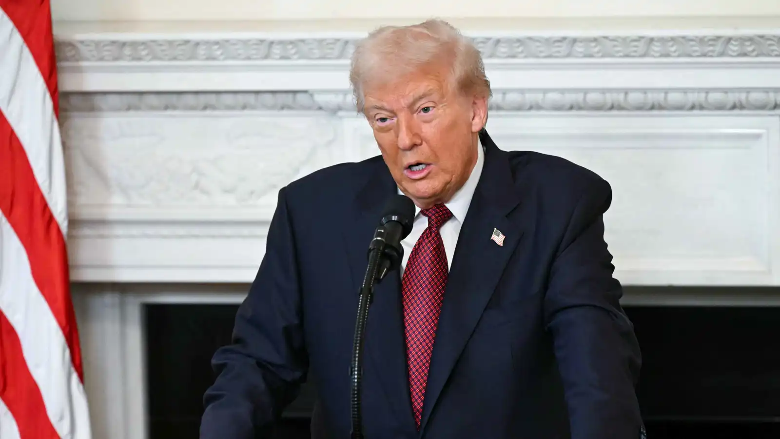 "سينتهي سريعا".. ترامب يشيد بالاتفاق لإنهاء الإغلاق الحكومي