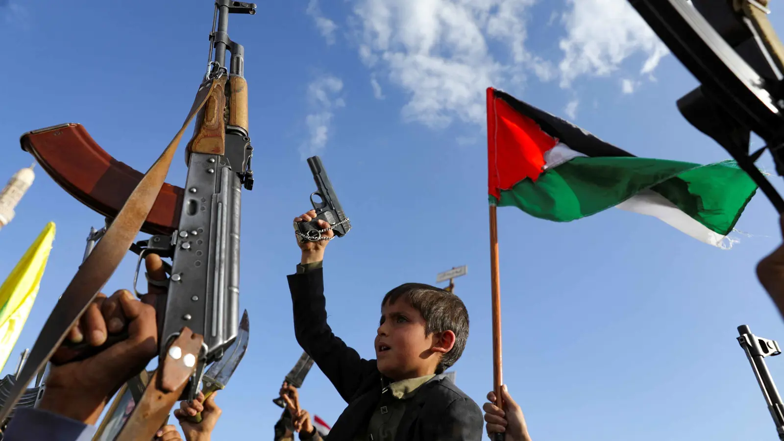 تقرير أمريكي: الحوثيون جندوا 10 آلاف طفل خلال 7 سنوات