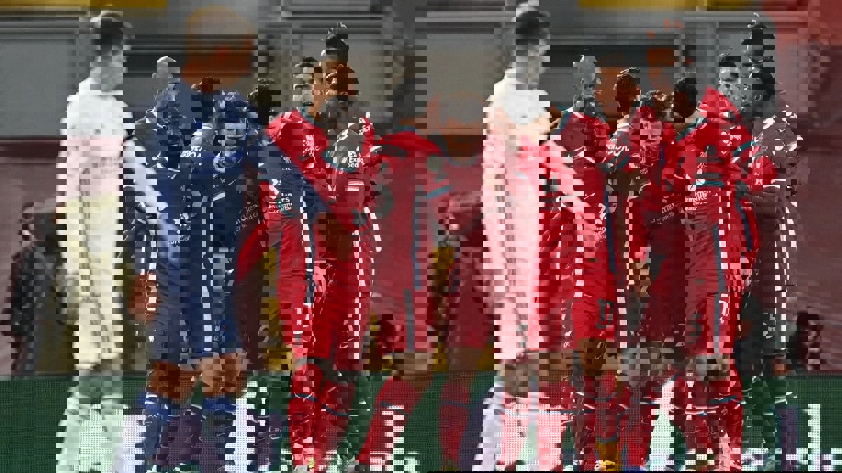 ليفربول يقسو على ليستر سيتي ويرتقي إلى وصافة ترتيب الدوري الإنجليزي