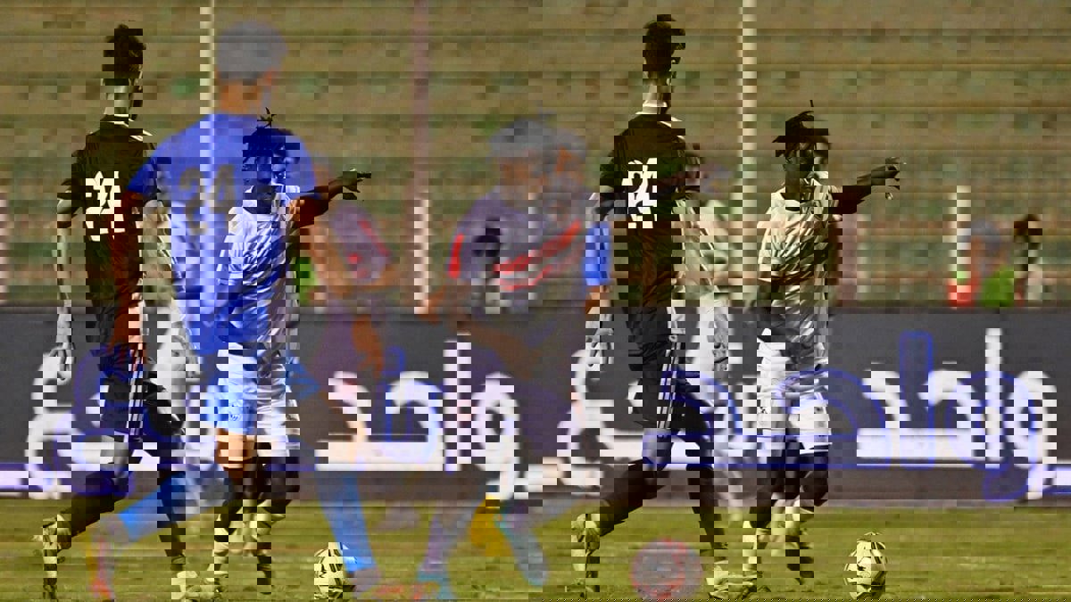 الزمالك يستهل حملة دفاعه عن لقب الدوري المصري بالفوز على سموحة