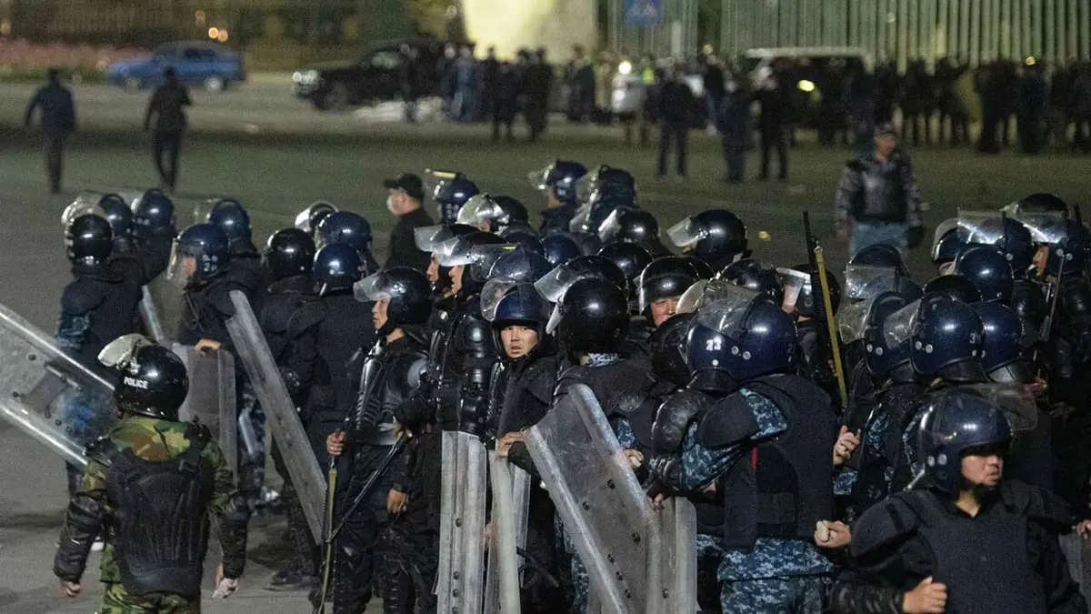 إفشال محاولة انقلاب في قرغيزستان والأصداء تثير قلق موسكو