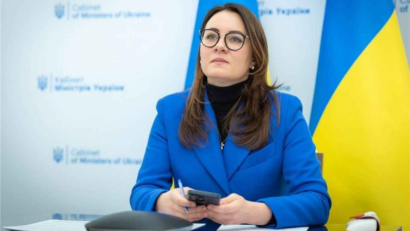 زيلينسكي يكلف النائبة الأولى لرئيس الوزراء بتولي قيادة الحكومة