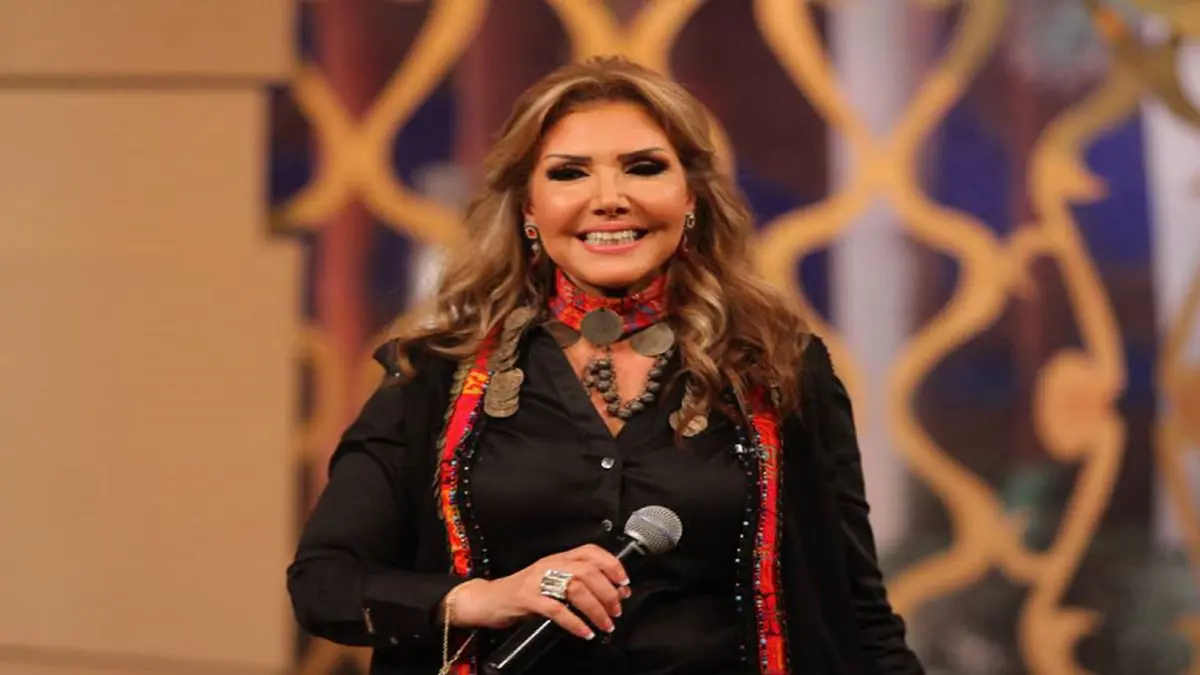 نادية مصطفى توجه رسالة إلى المشككين في منشورها عن آمال ماهر