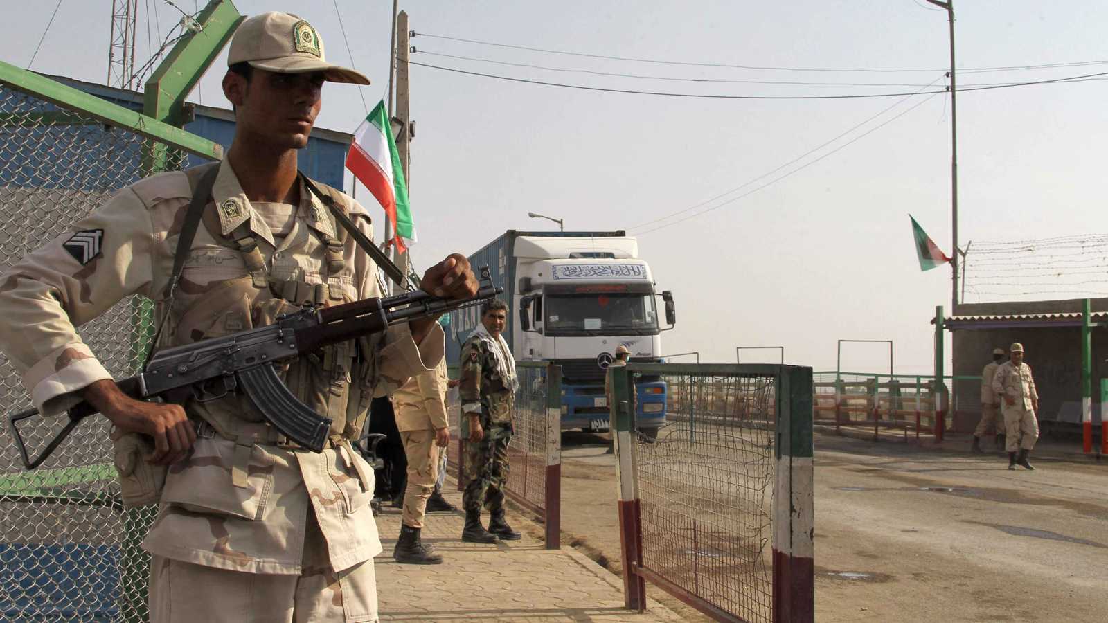 قتيل باستهداف قاعدة للحرس الثوري الإيراني على الحدود مع العراق