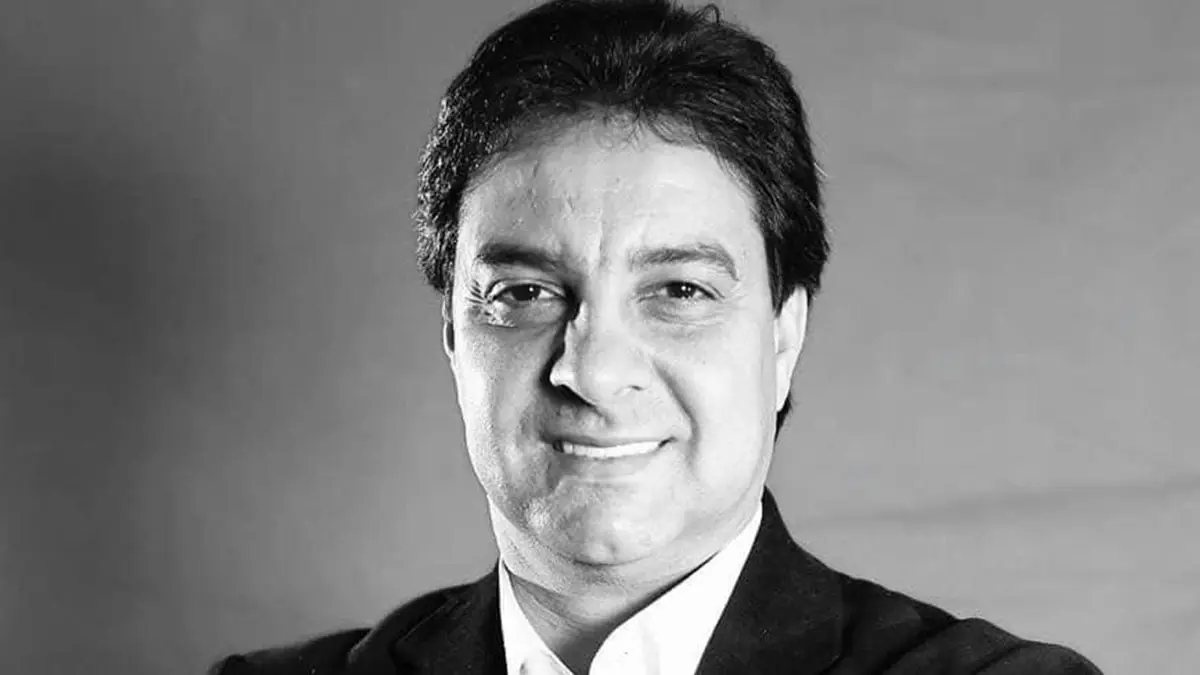 من هو أحمد راضي؟