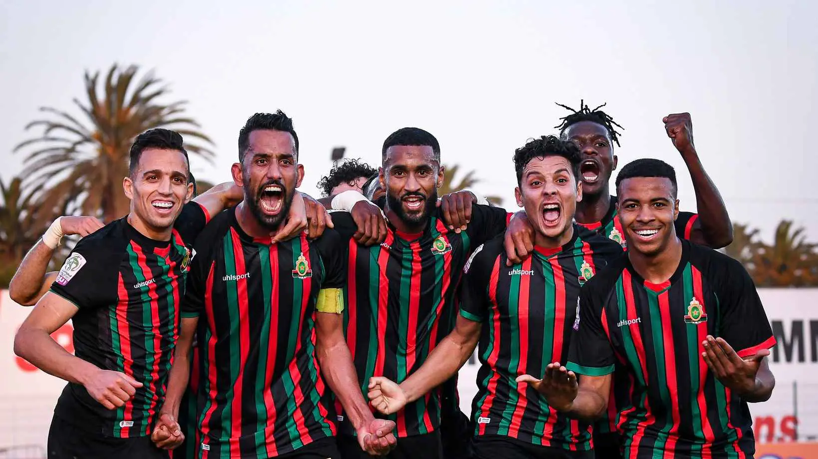 رسميا.. رينجرز الإسكتلندي يعلن التعاقد مع نجم الجيش الملكي المغربي