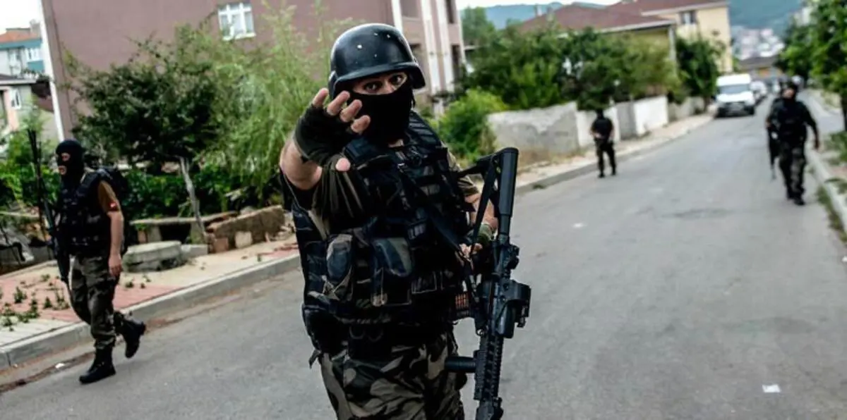 اغتيال رئيس فرع "العدالة والتنمية" بديار بكر التركية