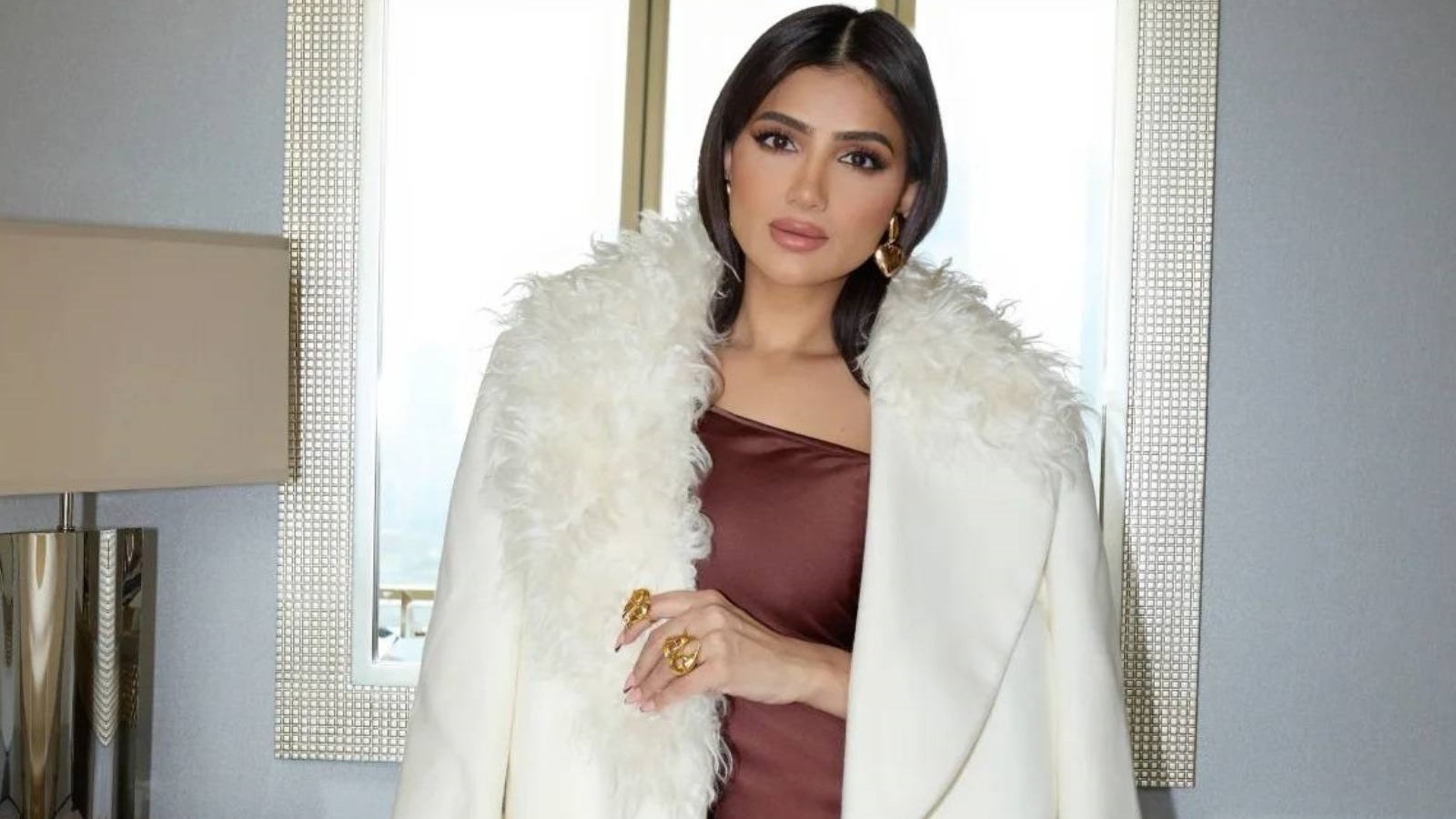 مي عمر تعلن مسابقة مالية بقيمة 300 ألف جنيه مصري