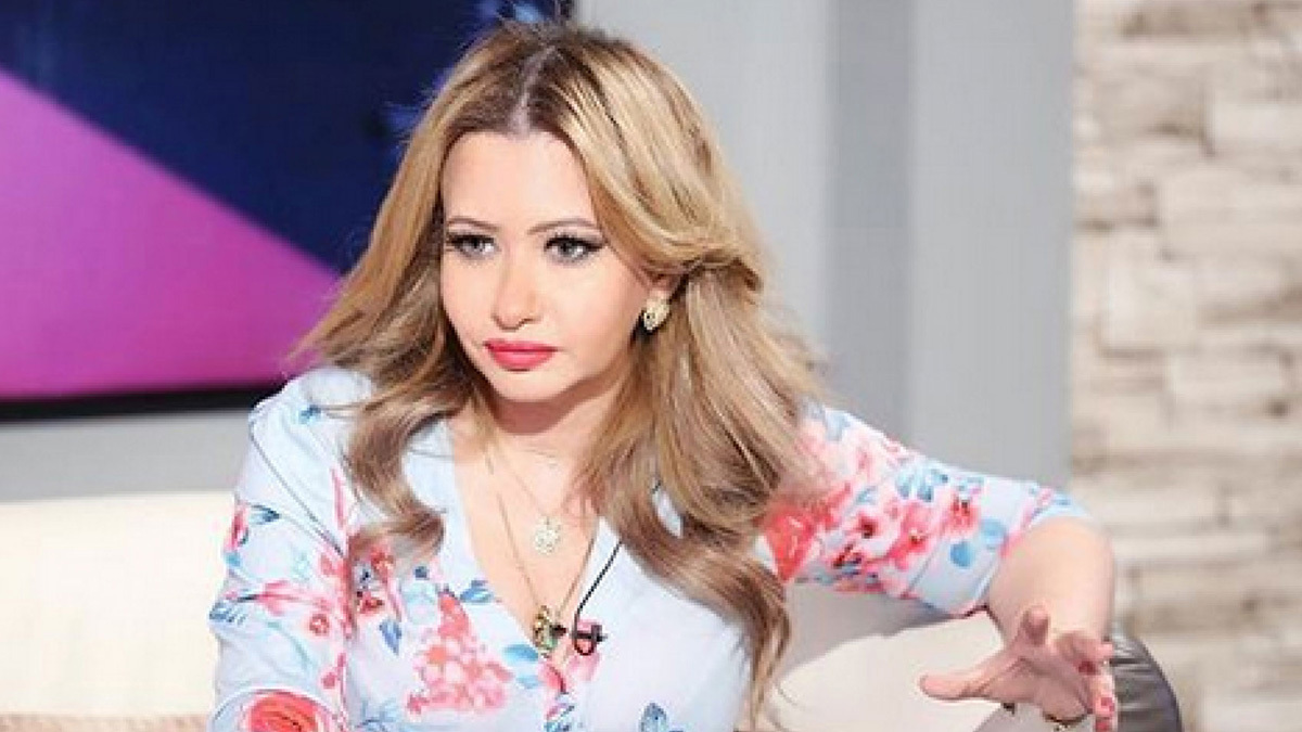 مي العيدان تهين نوال الكويتية 