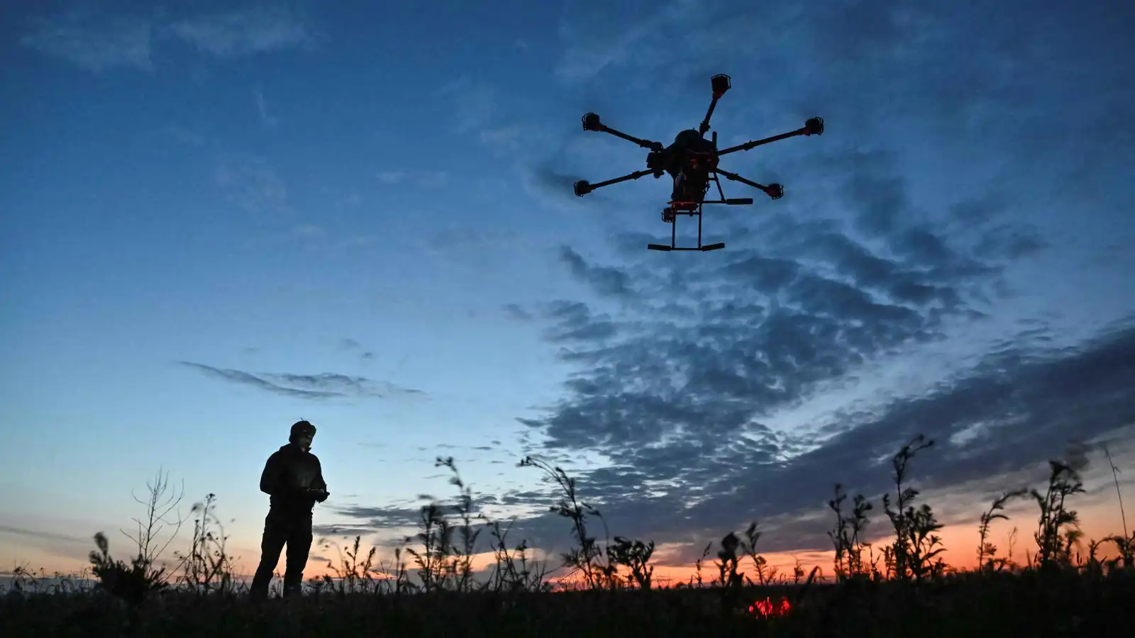 روسيا تحبط 8 هجمات جوية أوكرانية على موسكو وتغلق مطارين