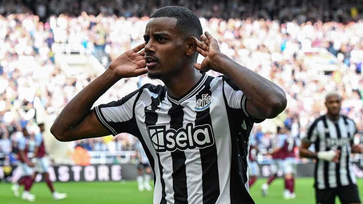 رقم جنوني.. كم طلب إيزاك من أجل الانتقال إلى الهلال؟