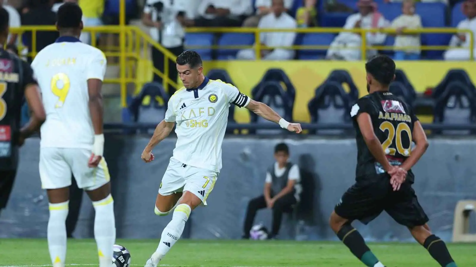 هل بدأ النصر تنفيذ "أوامر" رونالدو؟