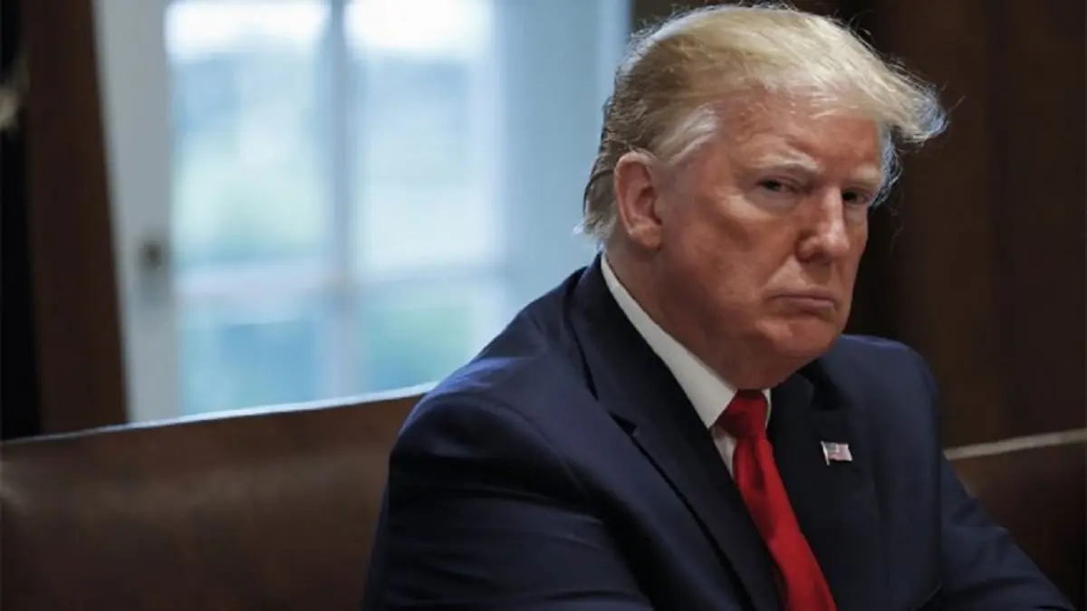 "فيسبوك" تعلق حساب دونالد ترامب مدة عامين