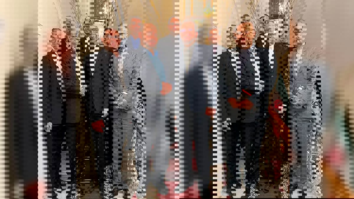 مسؤول إيراني يلتقي القيادي في حماس موسى أبو مرزوق بموسكو