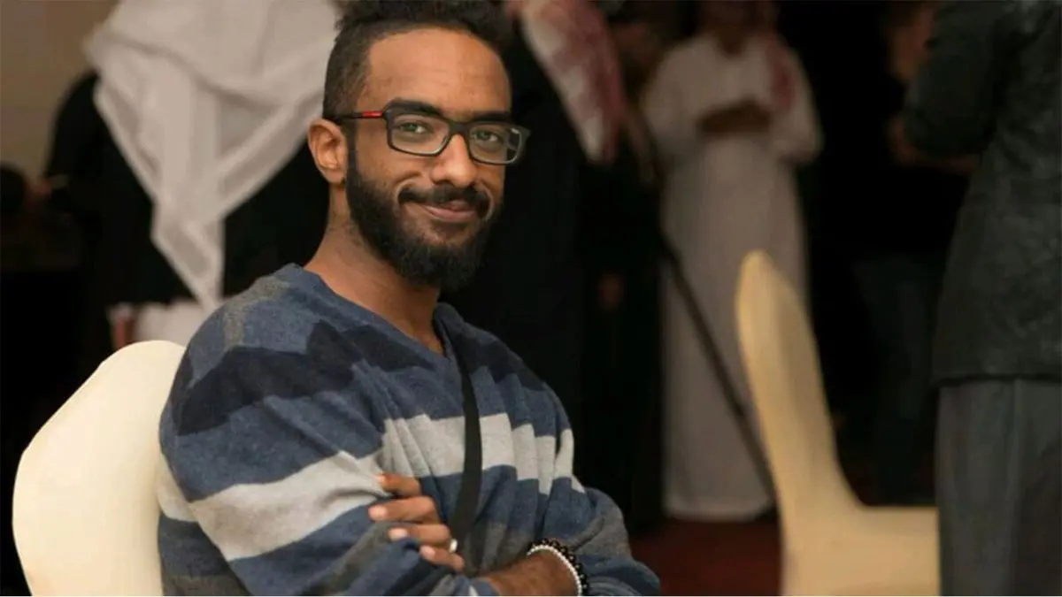 "أندريه العملاق" يفاجئ متابعيه برد غاضب على مواطنه المشهور "هتان"