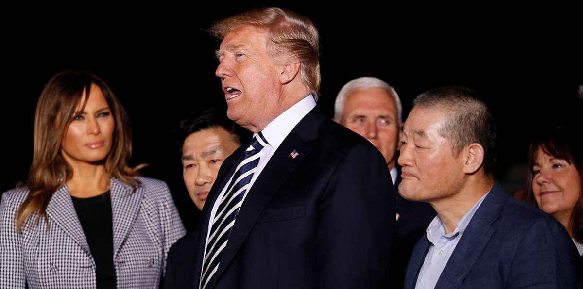 زعيم الديمقراطيين بالكونغرس يحذر ترامب قبيل لقائه كيم جونغ أون