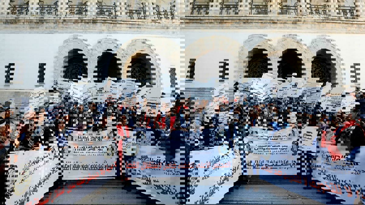 تونس.. موجة استقالات تعصف بجمعية القضاة وسط تصاعد للأزمة مع الرئاسة
