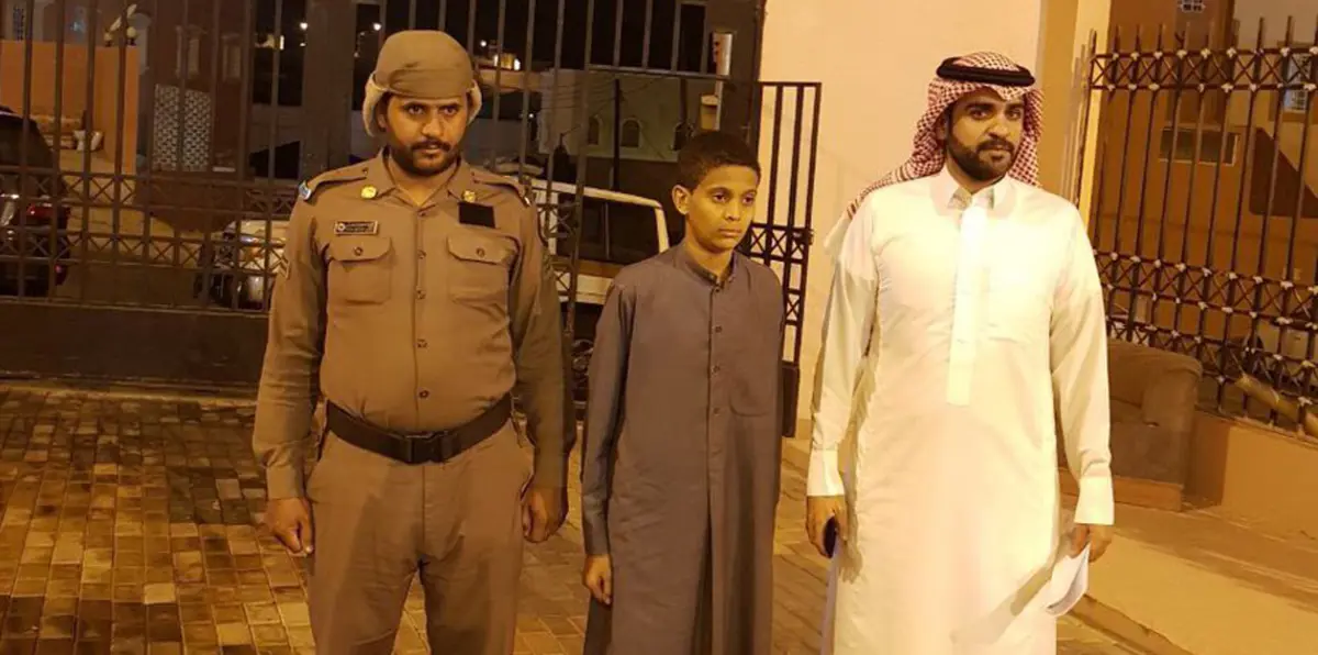 بعد إعفائه من منصبه.. مدير "حقوق الإنسان" في عسير يبرر تصريحاته حول الطفل المعنف