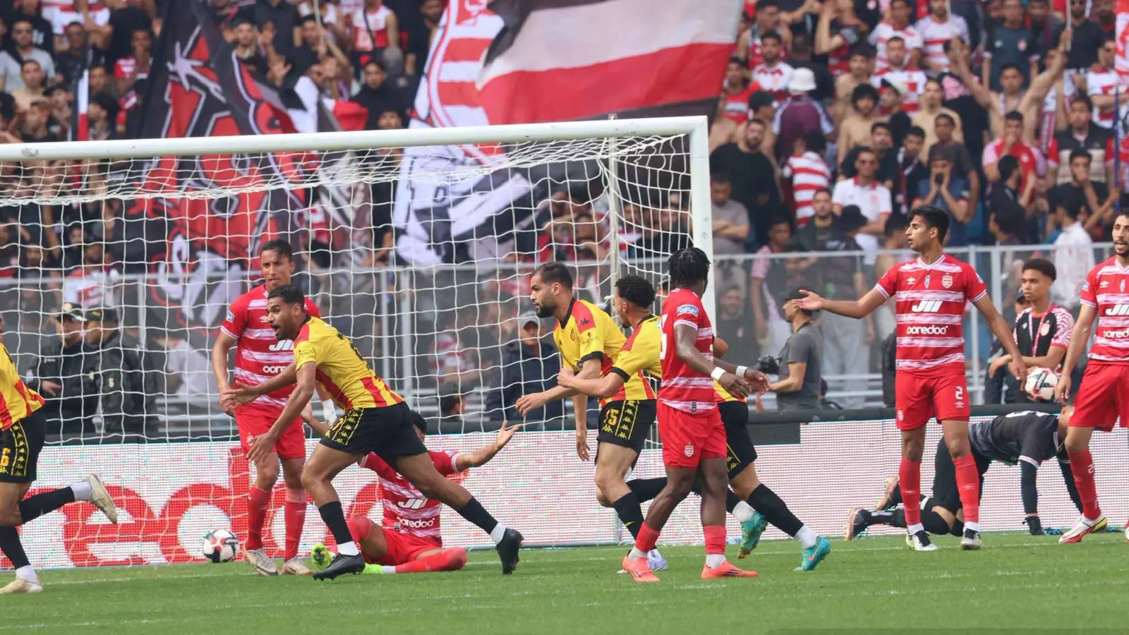 بعد الصفقات الجديدة .. هل يقدر الإفريقي على منافسة الترجي على الدوري التونسي؟