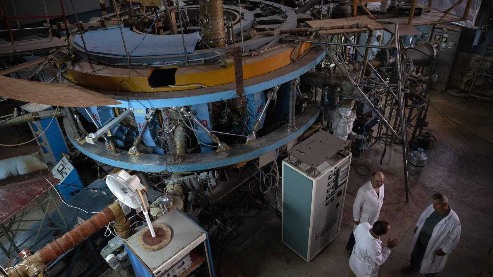 "تنجو بفعل الحظ".. المواقع النووية في أوكرانيا مهددة في أي لحظة