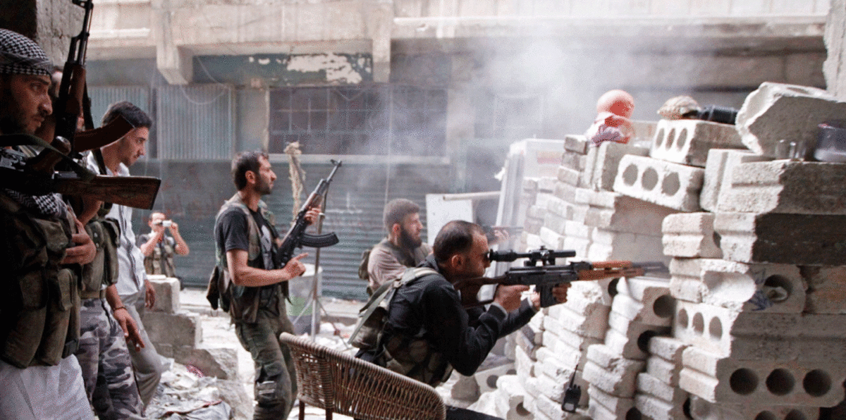 الإعلام الحكومي: الجيش السوري يقصف مقاتلي المعارضة في درعا