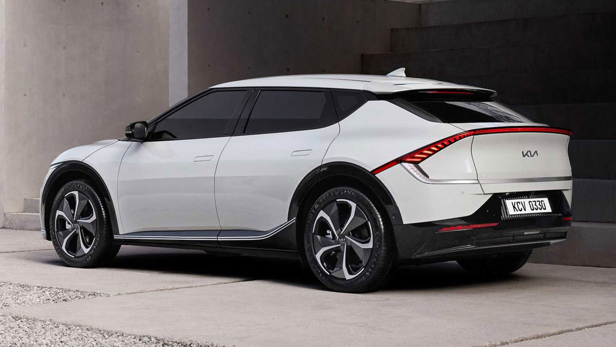 كيا "EV6".. سيارة كهربائية بميزات جذابة وتقنيات رائدة