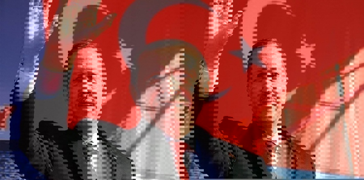 أردوغان: سأستعيد عضوية "العدالة والتنمية" بمجرد إعلان نتائج الاستفتاء