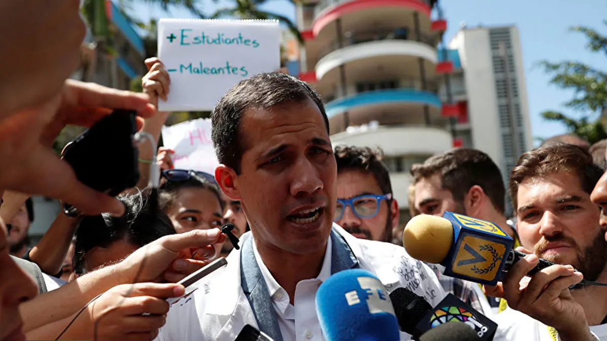 غوايدو: التدخل العسكري لا يُستدعى عبر الهاتف