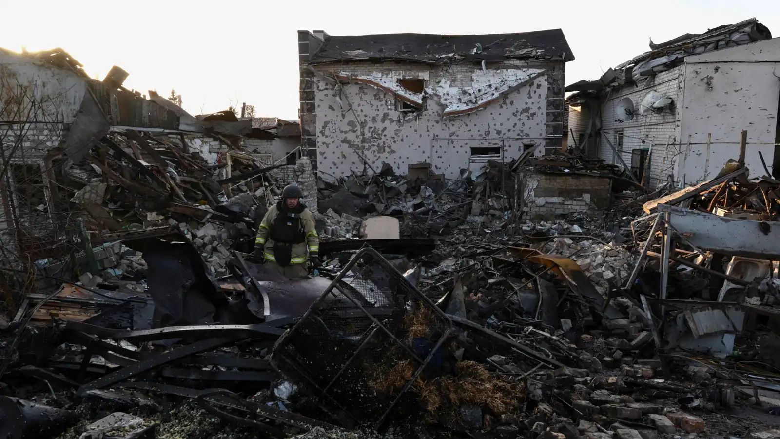 انفجارات في كييف إثر هجوم روسي "نهاري" نادر بالمسيّرات