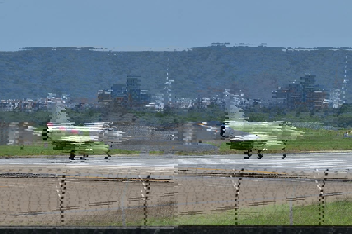 مقاتلات ميراج الفرنسية تحمل "مفاجأة صادمة" لزيلينسكي