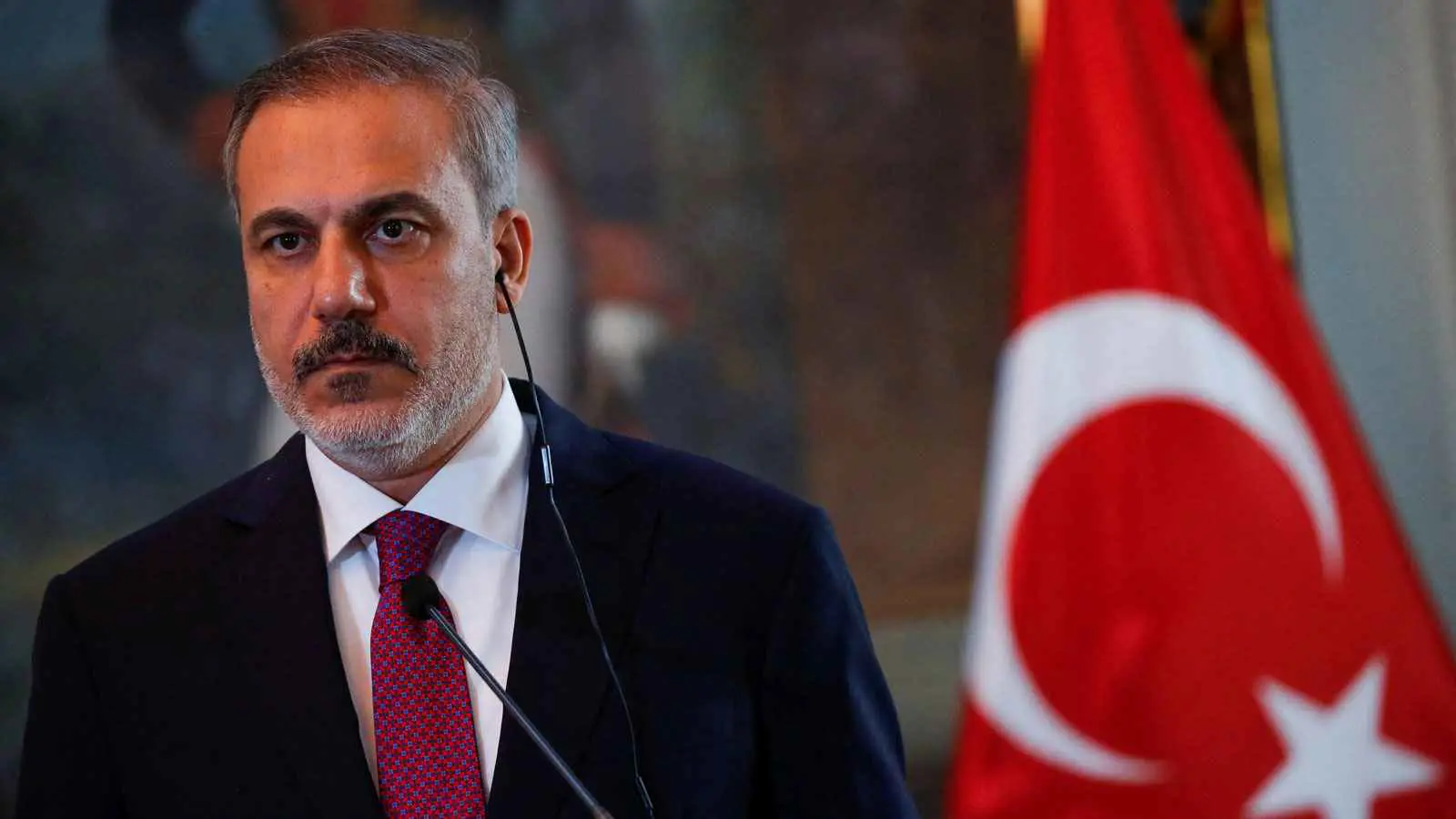 تركيا تضع شرطا لإعادة النظر في وجودها العسكري شمال سوريا