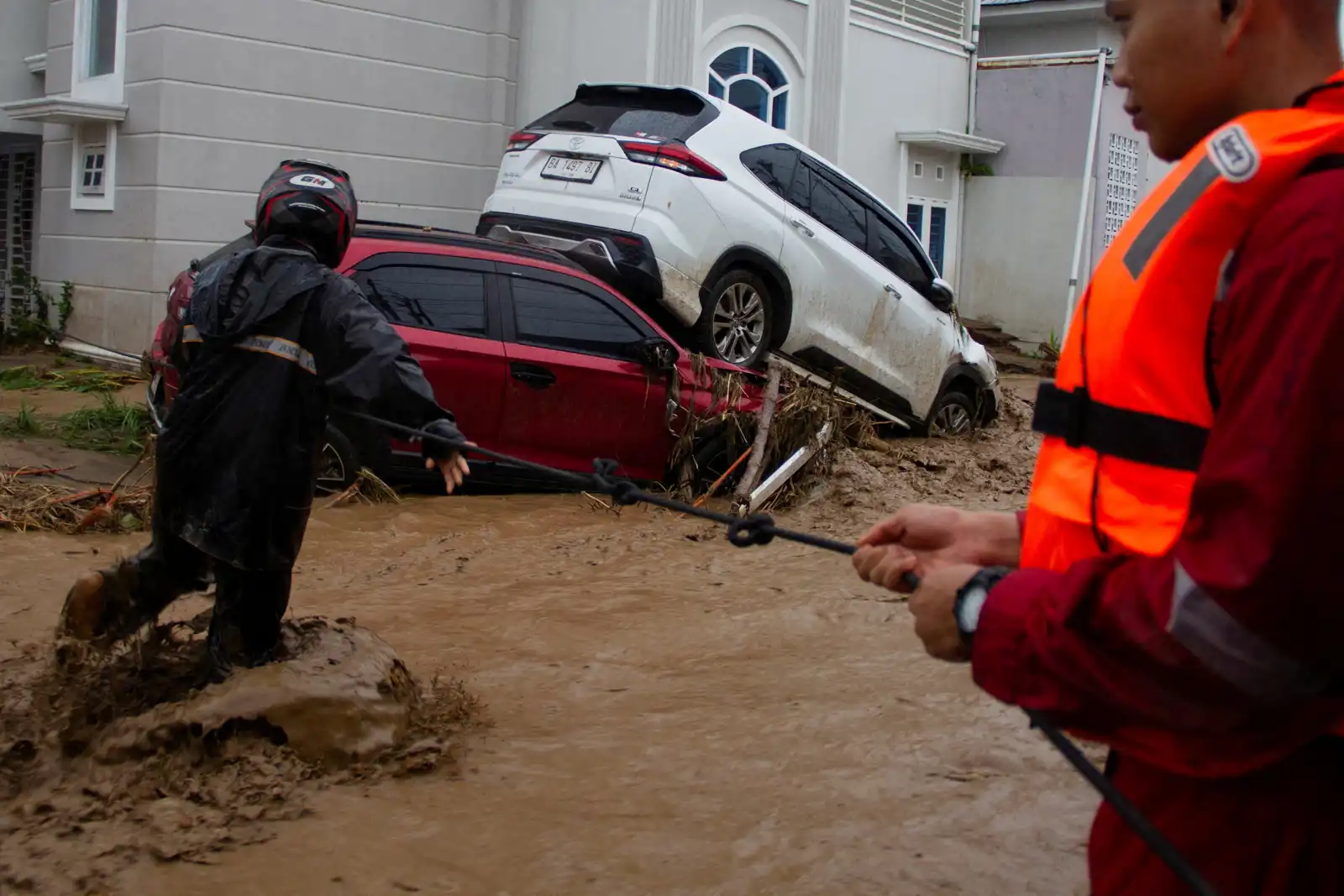 الفياضانات في إندونيسيا