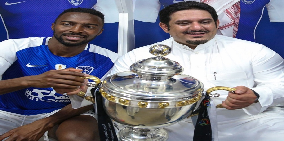 أسامة هوساوي يودّع نادي الهلال السعودي وينتقل إلى الوحدة