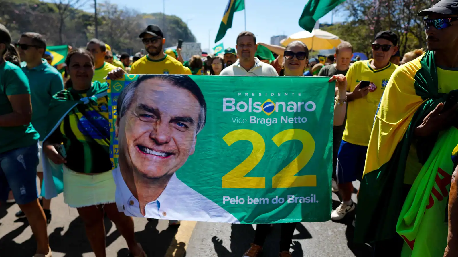 محامو بولسونارو يطلبون تبرئته في قضية محاولة الانقلاب