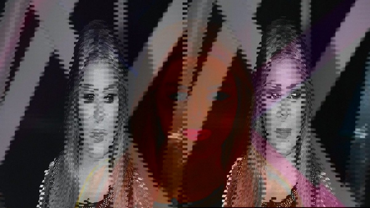 فلة الجزائرية تصدم جمهورها بفيديو من داخل المستشفى