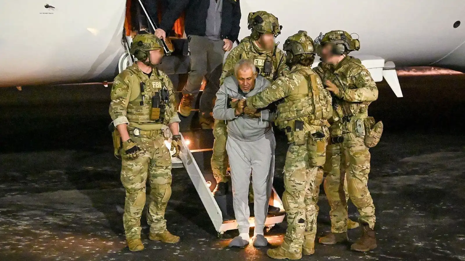 زبير البكوش