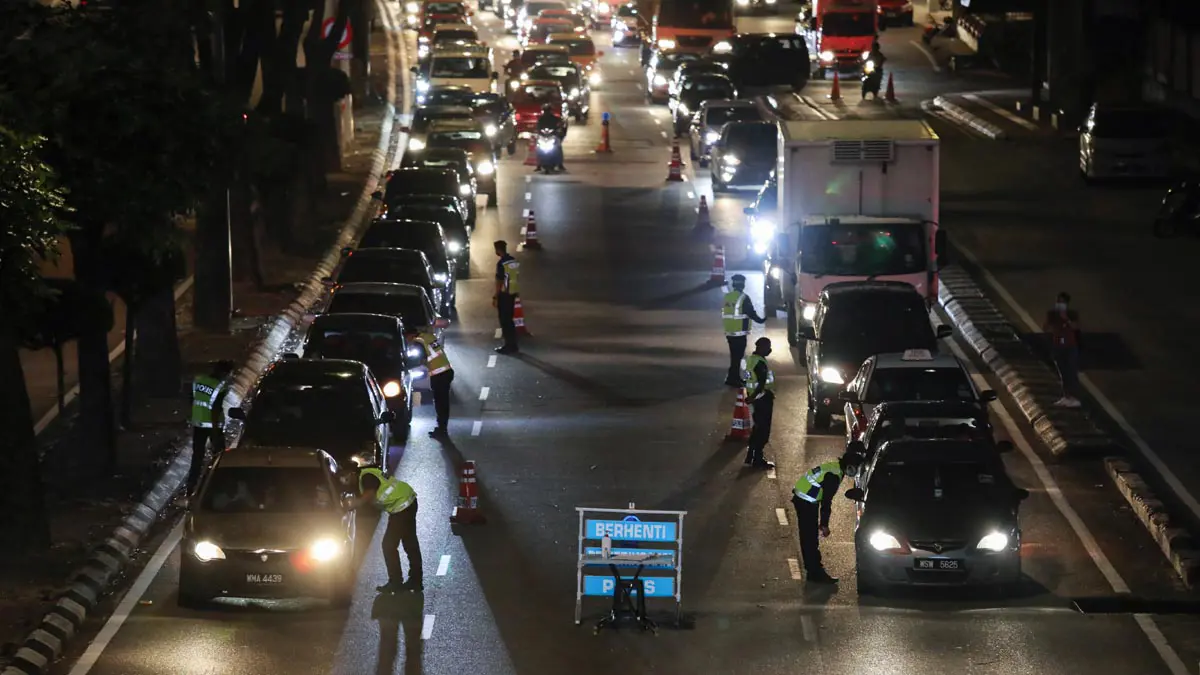 إصابات كورونا في ماليزيا تتجاوز الألف بعد تسيجل 130 حالة جديدة